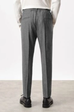 DRYKORN Casual Hose Mit Bundfalte In Softem Woll-Flanell Grau 9 DRYKORN Casual Hose Mit Bundfalte In Softem Woll-Flanell Grau -Drykorn Geschäft 10 40 120069 40393 CHASY 6310 03 6bab1d4d69312eec0e33ea09d6ccbd91288a983b 720x1080