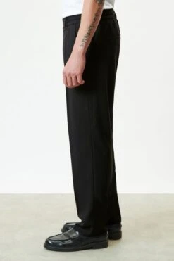 DRYKORN Casual Hose Mit Tunnelzug In Softem Flanell Schwarz -Drykorn Geschäft 10 40 120070 40671 JEXON 1000 04 e406b046aac208236de4da1eeb9f54945db2a7bf 720x1080