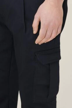 DRYKORN Cargo Pants Mit Bundfalte Blau -Drykorn Geschäft 10 40 122003 40524 LAGO 3110 04 16b6a37902e216d4e8afae6ff4557552f40fd476 720x1080