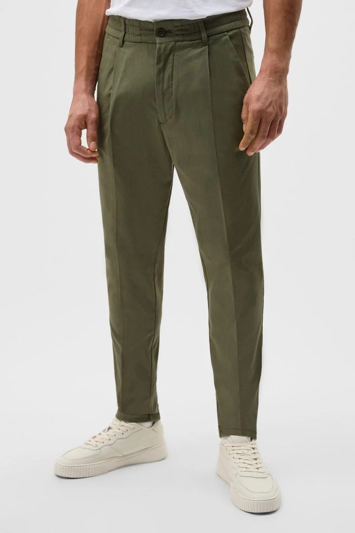 DRYKORN Casual Hose Mit Bundfalte Aus Baumwoll-Twill Grün 3 DRYKORN Casual Hose Mit Bundfalte Aus Baumwoll-Twill Grün