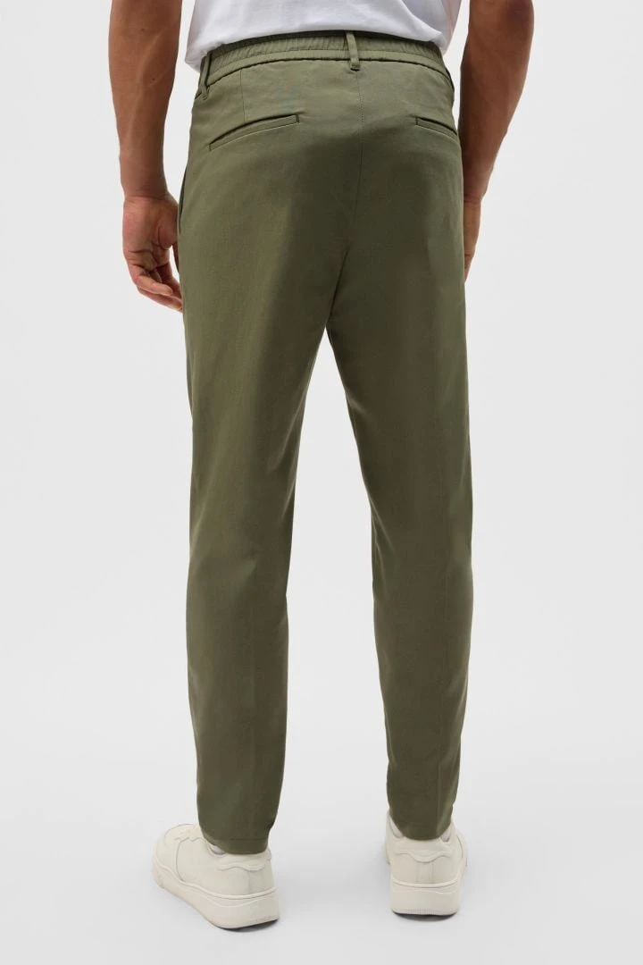 DRYKORN Casual Hose Mit Bundfalte Aus Baumwoll-Twill Grün 5 DRYKORN Casual Hose Mit Bundfalte Aus Baumwoll-Twill Grün - Image 3