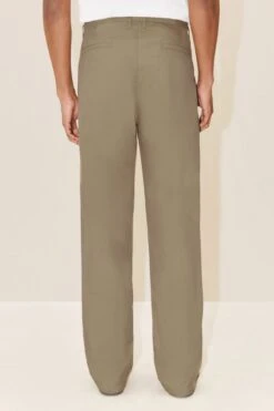 DRYKORN Chino Mit Geradem Bein In Baumwoll-Viskose Mix Braun -Drykorn Geschäft 10 40 122069 40664 TAVIS 2 1603 03 4962a0a08cbe36c3851643a8f9506ff0e6e3a1cc 720x1080