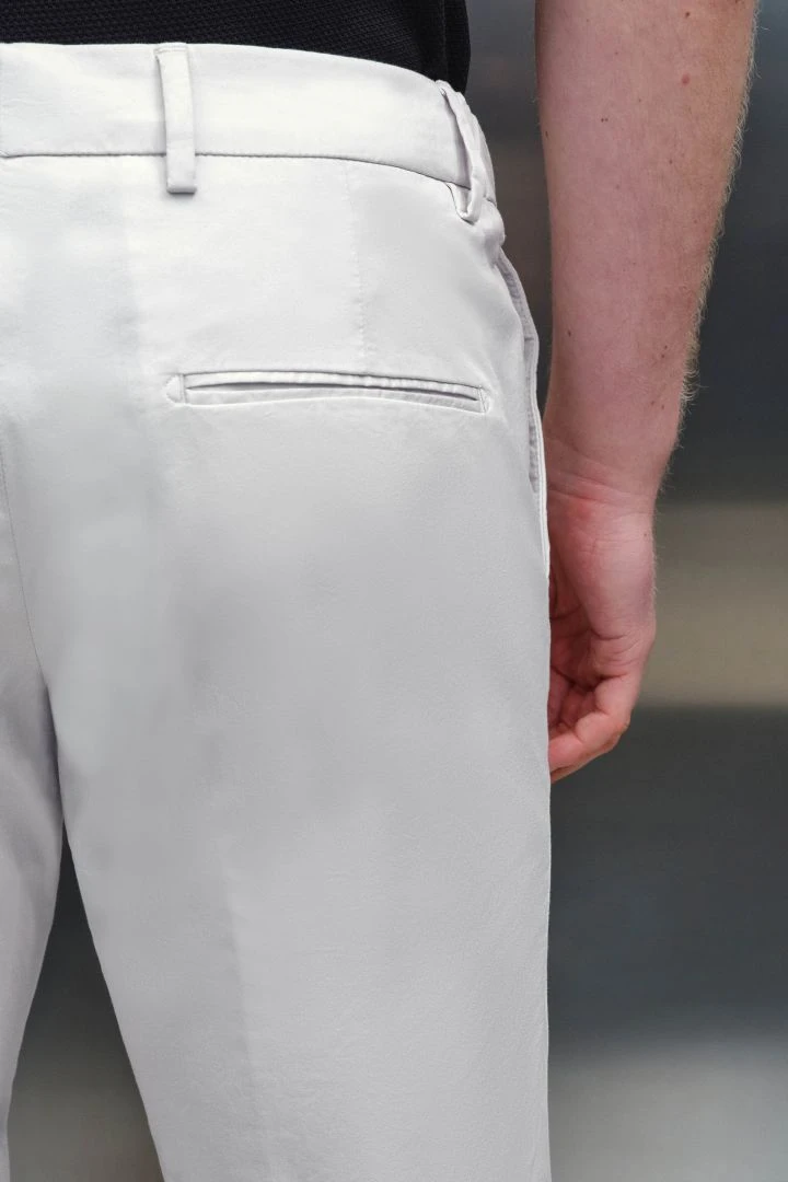 Konfektionierte Hose Aus Baumwoll-Stretch Grau 7 Konfektionierte Hose Aus Baumwoll-Stretch Grau - Image 5