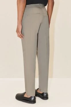 Konfektionierte Hose Aus Baumwoll-Stretch Braun 9 Konfektionierte Hose Aus Baumwoll-Stretch Braun -Drykorn Geschäft 10 40 122099 40652 AJEND 1705 03 1f7922b8185cd06562126b3b42ce17a312b7a03d 720x1080