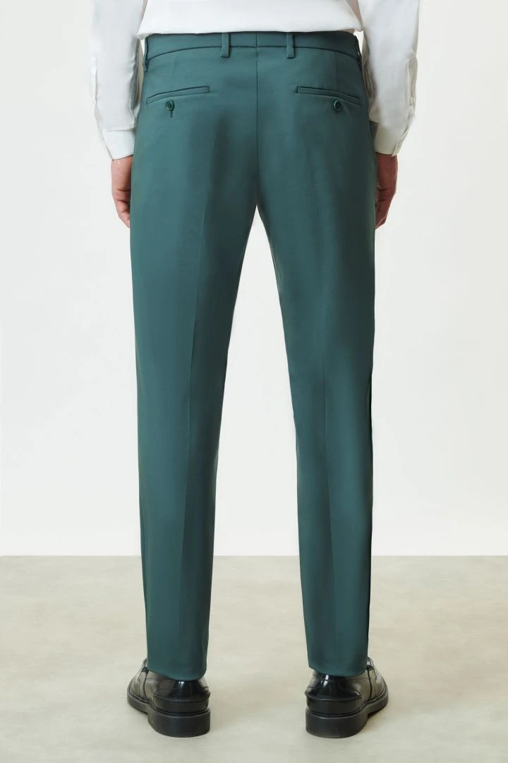 DRYKORN Slim Fit Chino In Technostretch-Satin Grün 5 DRYKORN Slim Fit Chino In Technostretch-Satin Grün - Image 3