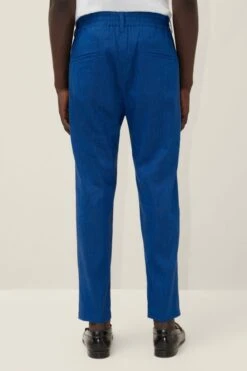 Casual Hose Mit Bundfalte Aus Leinen-Mix Blau -Drykorn Geschäft 10 40 126014 40393 CHASY 3405 03 a81d29dd1e97edac67d1d2193323ebf092b77f94 720x1080