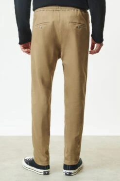 DRYKORN Jogpants Mit Tunnelzug In Baumwoll-Jersey Braun -Drykorn Geschäft 10 40 136096 40473 JEGER 1400 03 98be15b1b388a5a945b69a4be08cd86bd0a4e365 720x1080