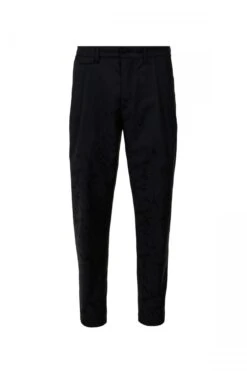 Tapered Bundfaltenhose Camouflage Blau -Drykorn Geschäft 10 40 138170 40546 NOSH 3000 07 74992e0c571cc5c910774366243474aeb0831f5e 720x1080