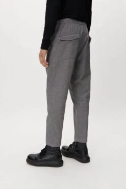 Jogpants In Cotton-Mix Grau -Drykorn Geschäft 10 40 138190 40544 TROP 6312 03 8fcb5e7d03fb20c6883b5547066efd178a021c1c 720x1080