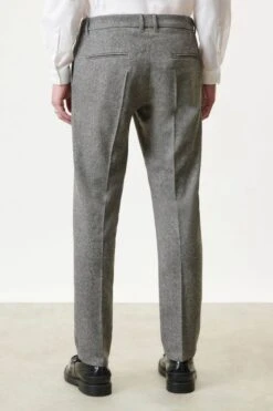 DRYKORN Konfektionierte Hose In Woll-Mix Grau -Drykorn Geschäft 10 40 138238 40652 AJEND 6310 03 10d3a9a617663bd68f2e67df117b39255ac455db 720x1080