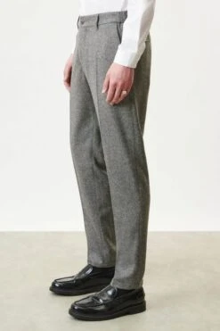 DRYKORN Konfektionierte Hose In Woll-Mix Grau -Drykorn Geschäft 10 40 138238 40652 AJEND 6310 04 f3895f79475d07cd1a030810d5a72ffc141618f5 720x1080