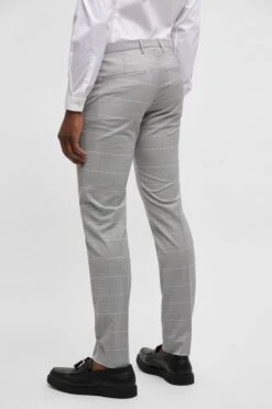 Slim Fit Businesshose Grau -Drykorn Geschäft 10 40 146147 40291 FOOT 6300 03 592f9b46704cae64fe2acf62df1c8cc6d0ff9ffa 720x1080