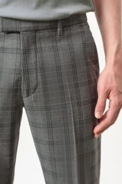 Klassische Slim Fit Hose Aus Woll-Check Grau -Drykorn Geschäft 10 40 146320 40512 PIET SK 6203 04 012962fe3ef44a6d66fa4695eebe68c7f9fc3d64 720x1080