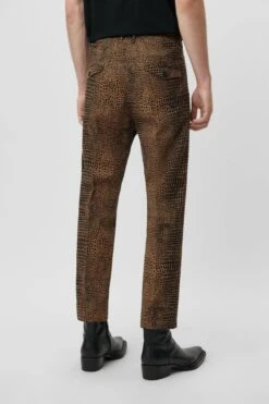 Animal Jacquard Bundfaltenhose Braun -Drykorn Geschäft 10 40 150147 40600 JOAH 1206 03 079a575391712f2c013ab55d95f41cd3a16da620 720x1080