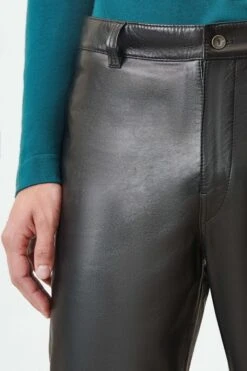 Chino Mit Geradem Bein In Weichem Lamm-Nappa Leder Schwarz -Drykorn Geschäft 10 40 180042 40664 TAVIS 2 1000 06 6794b64a74ff6d4c7c391cd1a6f2111f9c7a9f48 720x1080