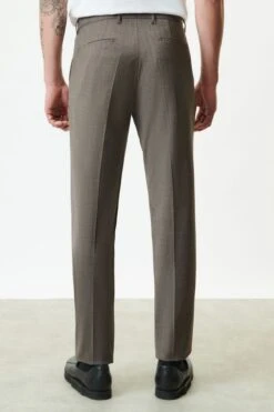 Klassische Slim Fit Hose In Bi-Stretch Wolle Braun -Drykorn Geschäft 10 40 190001 40512 PIET SK 1204 03 7ed77a50fdc6fd64cb1c672eb3f3e16086dc189e 720x1080