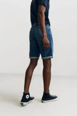 Mid Blue Authentic Washed Regular Fit Shorts Blau -Drykorn Geschäft 10 40 260063 40523 SEEK 2 3300 03 0c8f3d78078b1433a74fd544b1e4b5509190ceac 720x1080