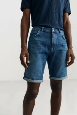 Mid Blue Authentic Washed Regular Fit Shorts Blau -Drykorn Geschäft 10 40 260063 40523 SEEK 2 3300 05 42cbe98938480173a3fa7b1f67a1869af83357c3 720x1080