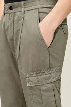 Lockere Cargo Pants In Softer Waschung Grün -Drykorn Geschäft 10 40 270081 40635 LIGO 2503 05 2f717f441ef555570a375983453bef6fc8d0c5e3 720x1080