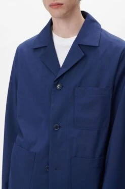 Sakko In Hemdoptik Blau -Drykorn Geschäft 10 42 120055 42387 LUZON 3200 04 431c679a47b12a41ac1b8f3a63f2a00513072b81 720x1080