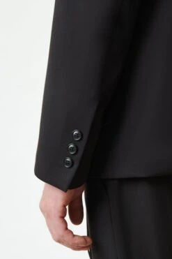 DRYKORN Doppelreihiges Regular Fit Sakko In Softem Flanell Schwarz -Drykorn Geschäft 10 42 120070 42384 EKBY 1000 05 ec09e54630acbee11dc63803c7986971feee0d12 720x1080