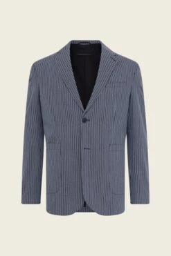 DRYKORN Klassiches Sakko In Streifen Dessin Blau 11 DRYKORN Klassiches Sakko In Streifen Dessin Blau -Drykorn Geschäft 10 42 142056 42381 CARLES 3100 07 fd109e63b6caefcb4cc6b500e3767c04acc7b35f 720x1080