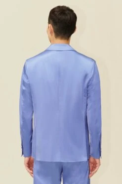 DRYKORN Doppelreihiges Regular Fit Sakko Aus Glänzendem Satin Blau 10 DRYKORN Doppelreihiges Regular Fit Sakko Aus Glänzendem Satin Blau -Drykorn Geschäft 10 42 150161 42384 EKBY 3406 03 d6b17d2b256c1f98d59c24155b68a00f4e676785 720x1080