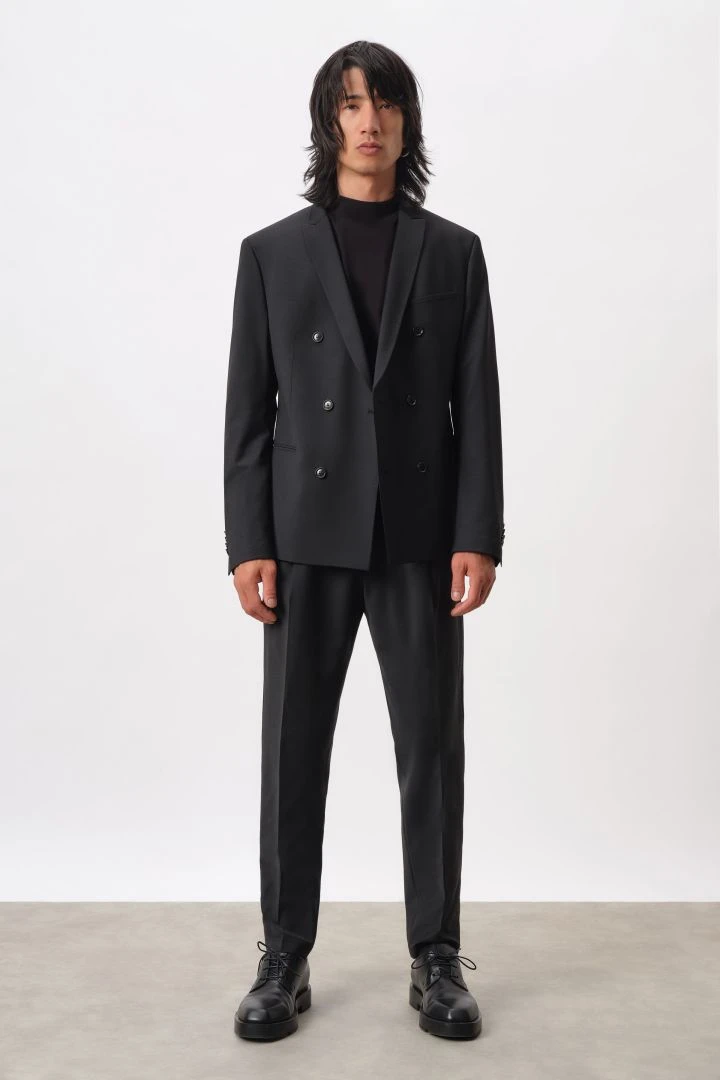 Doppelreihiges Skinny Fit Sakko In Bi-Stretch Wolle Schwarz 4 Doppelreihiges Skinny Fit Sakko In Bi-Stretch Wolle Schwarz - Image 2