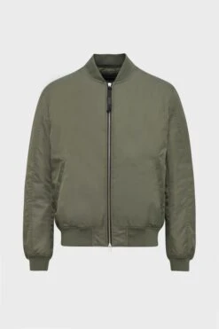 DRYKORN Blouson Bomberjacke In Twill Optik Grün -Drykorn Geschäft 10 44 134142 44792 NIMBEK 2100 07 5e7aa1dfecc72a47ab5b76d5534fce0c250ec55f 720x1080