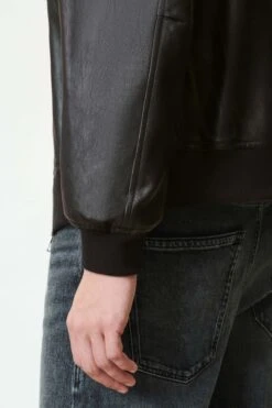 DRYKORN Blouson Bomberjacke In Lamm-Nappa Leder Schwarz -Drykorn Geschäft 10 44 180052 44792 NIMBEK 1000 05 996de58e8025bb4ed0877110382b25f1da5d5e9e 720x1080