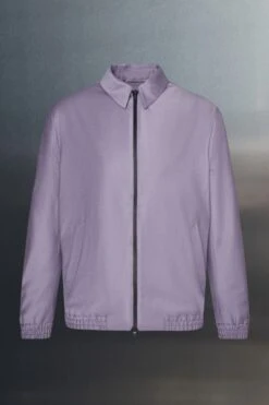 Blouson Jacke Mit 2-Way Zipper Aus Bi-Stretch Wolle Lila -Drykorn Geschäft 10 44 190001 44788 KELONA 8400 07 8e0c817b1287fff46970c9e11f7d5cca36cf9371 720x1080