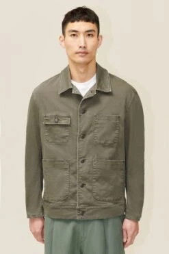 DRYKORN Denimjacke In Garment Dye Und Aufgesetzten Taschen Grün