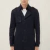 DRYKORN Trenchcoat In Baumwoll-Twill Blau -Drykorn Geschäft 10 45 122011 45108 SKOPJE 3000 01 49b2ee3254eaa81a922266d6b1b1b1722052f0b0 720x1080