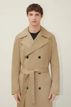 Zweireihiger Trenchcoat Mit Gürtel Braun