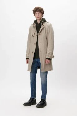 Trenchcoat In Woll-Mix Beige -Drykorn Geschäft 10 45 138257 45108 SKOPJE 1705 02 7e0b9296a2803a880dc2daa447f964cd4c62ed3a 720x1080