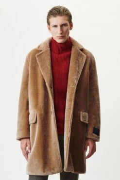 DRYKORN Reversmantel In Lammfell Optik Braun