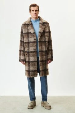 DRYKORN Reversmantel In Voluminösem Italienischen Woll-Mix Braun