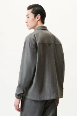 DRYKORN Relaxed Fit Hemd Mit Tunnelzug Am Saum In Softem Woll-Flanell Grau -Drykorn Geschäft 10 47 120182 47344 SILAG 6310 03 7a281e1a2b6177c7ac02e2098f595ef01f3b7bf0 720x1080