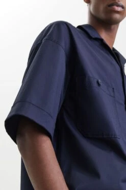 Oversized Kurzarmhemd Blau -Drykorn Geschäft 10 47 122097 47292 WANJA 3000 04 80a3535ca76628945163286122d8dbb819b87f83 720x1080