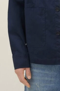 DRYKORN Casual Hemd Mit Aufgesetzten Taschen Blau -Drykorn Geschäft 10 47 122097 47338 STOGE 3100 04 7b0ca56fdf3354da8d2822a1e8b0794722546ddb 720x1080