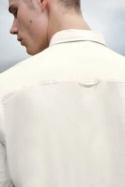 Casual Hemd Mit Brusttaschen Aus Baumwolle Off_white -Drykorn Geschäft 10 47 122099 47317 LOID 1903 05 f4062cab46948a66e7770c273c0d43bee948a9da 720x1080