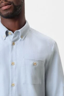 DRYKORN Button Down Hemd In Gebruschtem Flanell Blau -Drykorn Geschäft 10 47 122107 47348 LIET 3712 04 132d5fcf5db413819672a57ac345404b0e19b811 720x1080