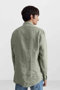 DRYKORN Klassisches Hemd In Slim Fit Aus Reinem Leinen Grün -Drykorn Geschäft 10 47 126004 47188 RUBEN 2100 03 17ac8980eff93fa4a6ab349fe7004813ca49d41d 720x1080