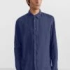 Klassisches Hemd In Slim Fit Aus Reinem Leinen Blau -Drykorn Geschäft 10 47 126004 47188 RUBEN 3200 01 edfdff8248e49748d40c33ed9cee1778c1c6c7be 720x1080