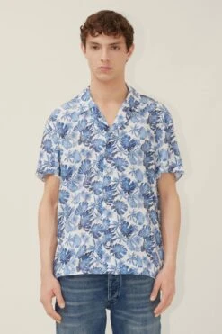 Kurzarmhemd Mit Camp Collar Und Floralem All-Over-Print Blau