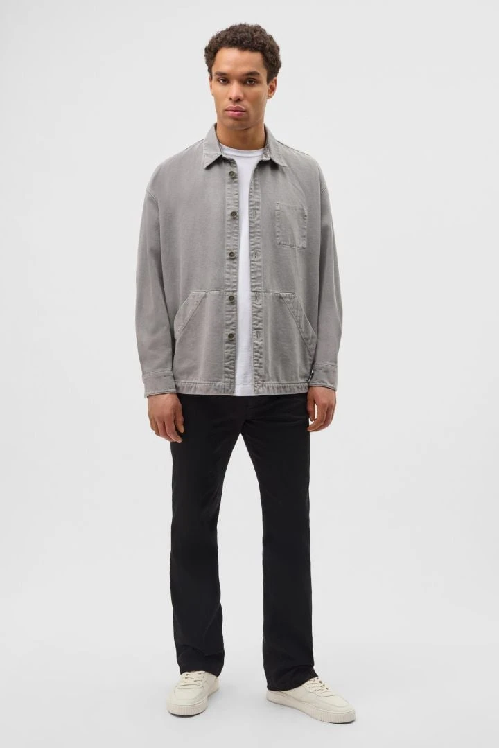 Shirt Mit Eingriffstaschen Grau 4 Shirt Mit Eingriffstaschen Grau - Image 2