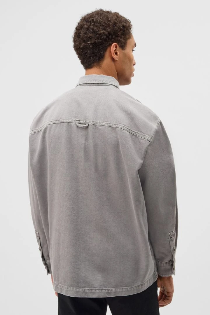 Shirt Mit Eingriffstaschen Grau 5 Shirt Mit Eingriffstaschen Grau - Image 3