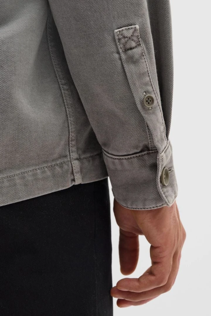 Shirt Mit Eingriffstaschen Grau 6 Shirt Mit Eingriffstaschen Grau - Image 4