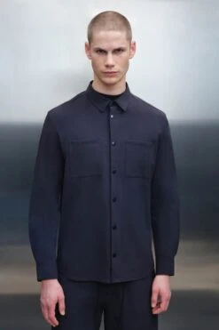 Casual Hemd Mit Brusttaschen In Technischem Ripstop Schwarz