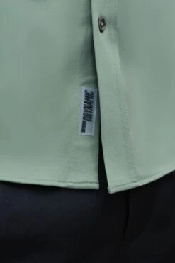 Hemd Mit Stehkragen Aus Baumwoll-Jersey Grün -Drykorn Geschäft 10 47 136169 47254 TAROK 2602 04 edccb8149429ce21c332ddee8332508258c45442 720x1080